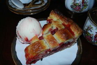 Клубнично-ревеневый пирог