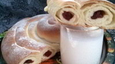 пирог улитка с вишней