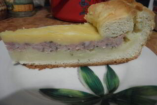 Слоеный пирог с мясом