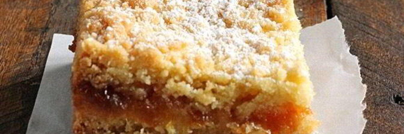 Тертый пирог с вареньем