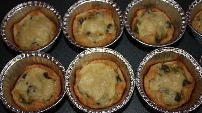 открытые пирожки из слоеного теста