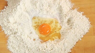 пирожки посекунчики из куриных окорочков и телятины