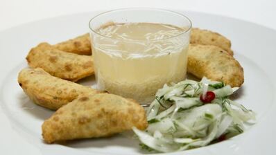 пирожки посекунчики из куриных окорочков и телятины