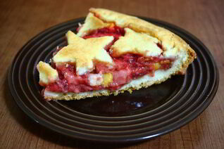 Пирожки с клубникой в духовке