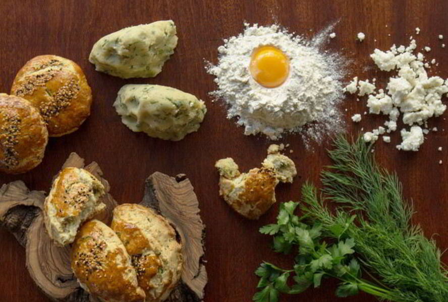 Пирожки с квашеной капустой