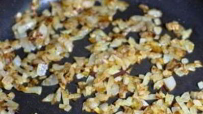 пирожки с мясом и рисом