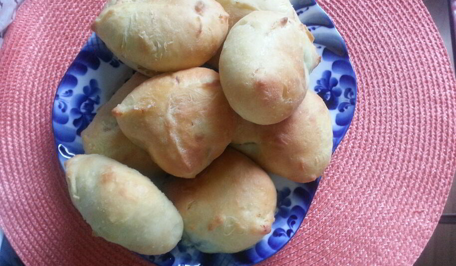 Рецепт пирожков с рисом и изюмом