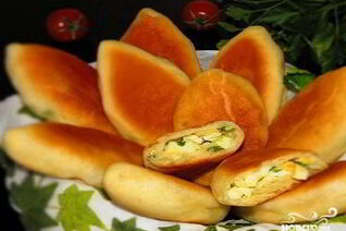 Пирожки с зеленым луком