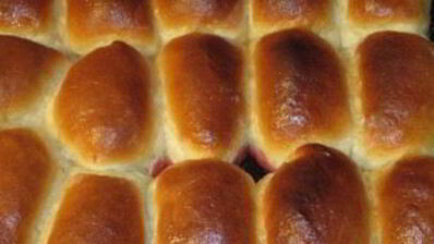 сладкие пирожки с вишней