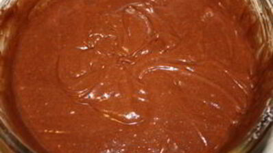 брауни с глазурью и орехами