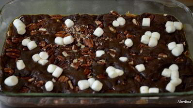 брауни с пекан и маршмэллоу