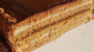 медовые пирожные