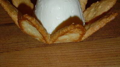 пирожное лотос