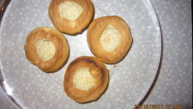 пирожные персики