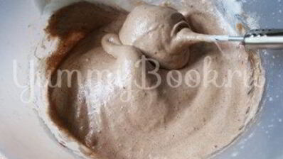 пирожные шоколадное безе с орехами