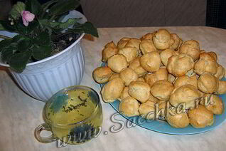 Заварные пирожные с сырным кремом