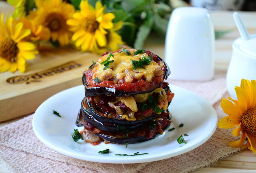 Мини-пицца на баклажанах