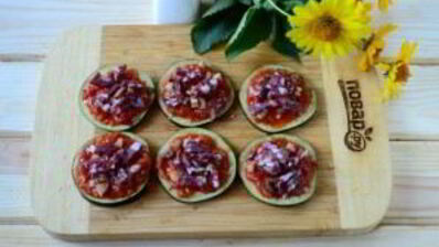 мини-пицца на баклажанах