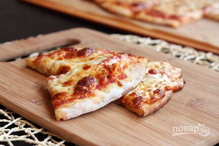 Пицца на противне