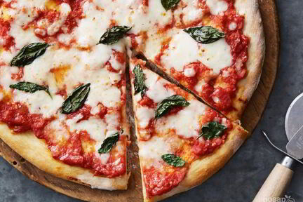Пицца на тонком тесте