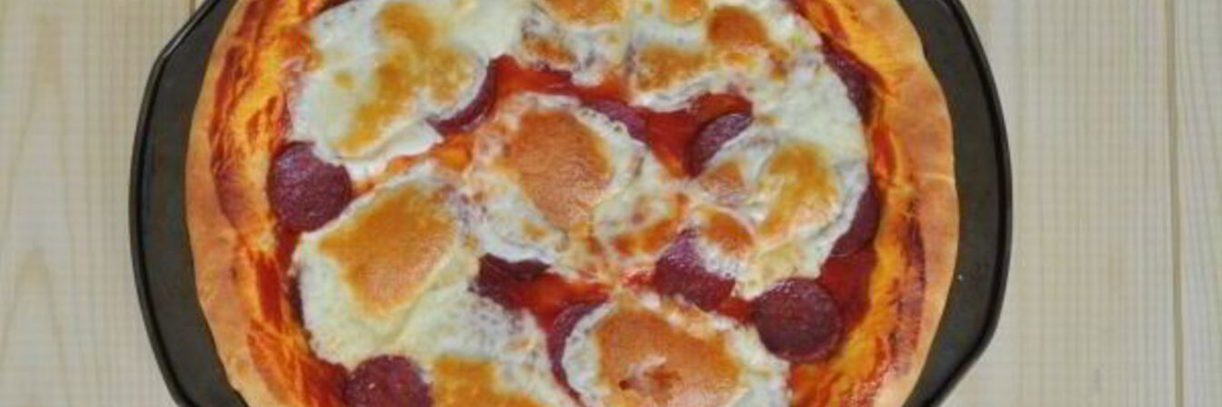 Пицца пепперони с жаренной моцареллой