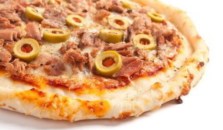 Рецепт пиццы с тунцом и маслинами