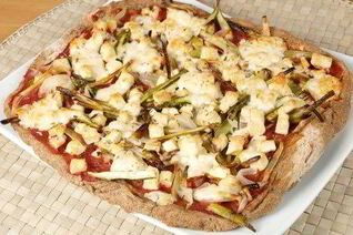 Пицца с тунцом и стручковой фасолью