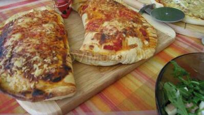 пицца с тунцом и ветчиной