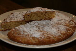 Апельсиновая коврижка с кедровыми орешками