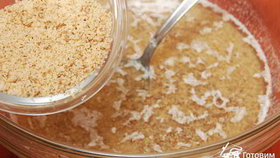 постная медовая коврижка с яблоками