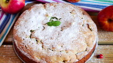 мятная шарлотка