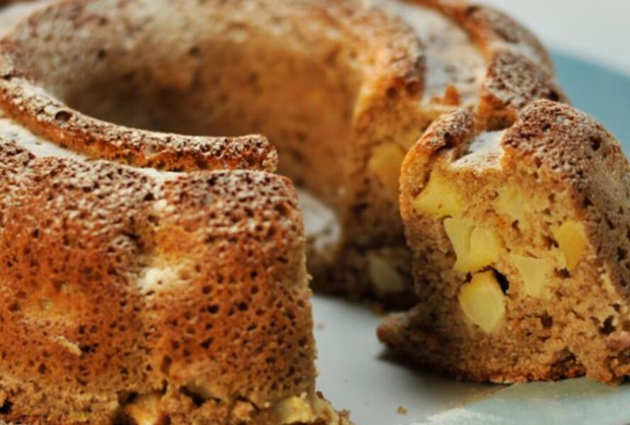 Шарлотка из цельнозерновой муки