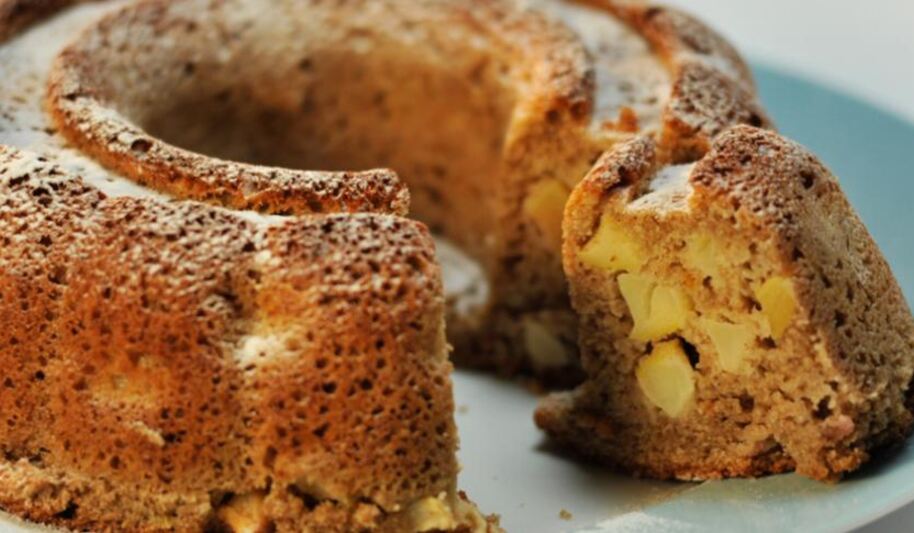 Рецепт шарлотки иза цельнозернового мук