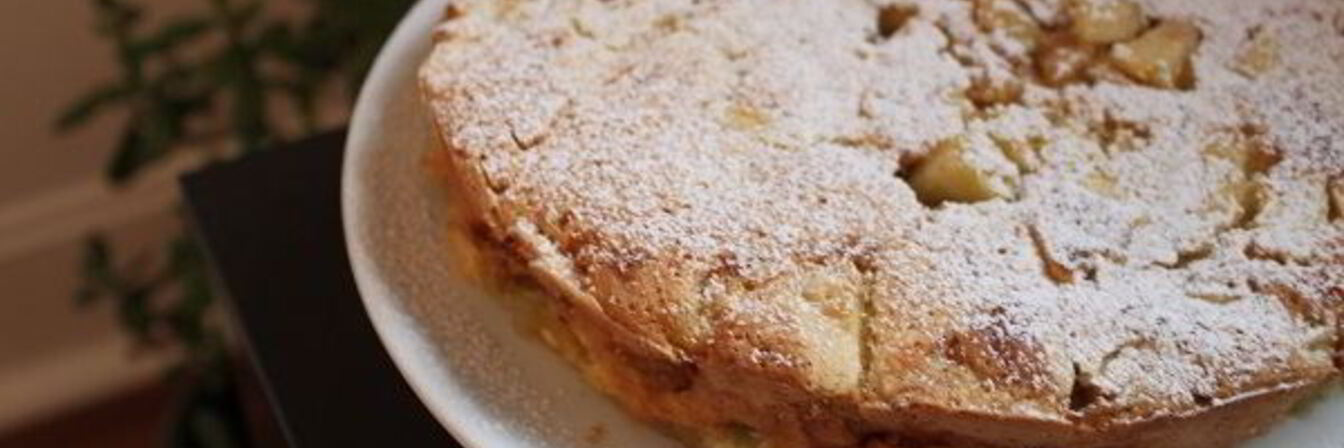 Шарлотка на белках