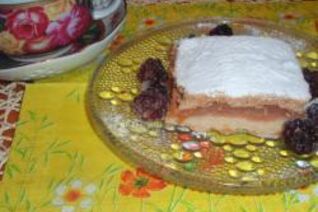 Шарлотка на песочном тесте