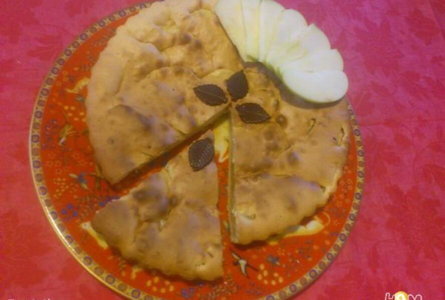 Шарлотка с яблоками и лимонами