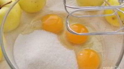 шарлотка в духовке с яблоками