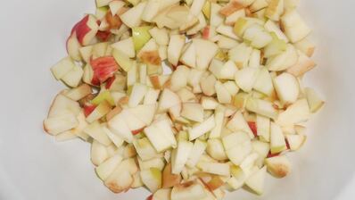 яблочно-медовая шарлотка