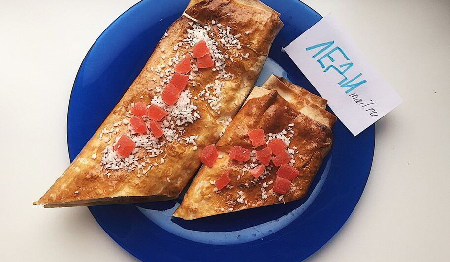 Рецепт творожно-яблочного штрудель с цукатами