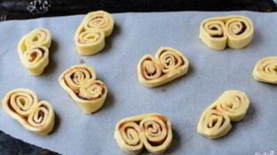 слойки с джемом