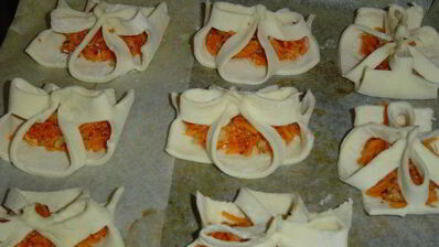 слойки с тыквенно-ореховой начинкой