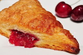 Слойки с вареньем