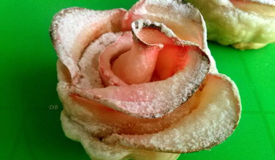 Рецепт слоек с яблоками из слоеного бездрожжевого теста