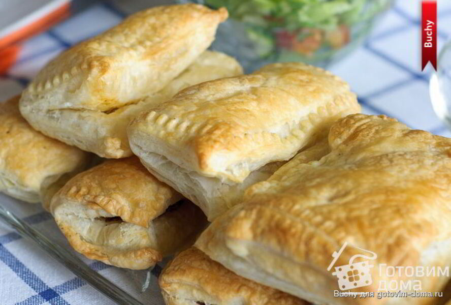 Слойки со шпротами