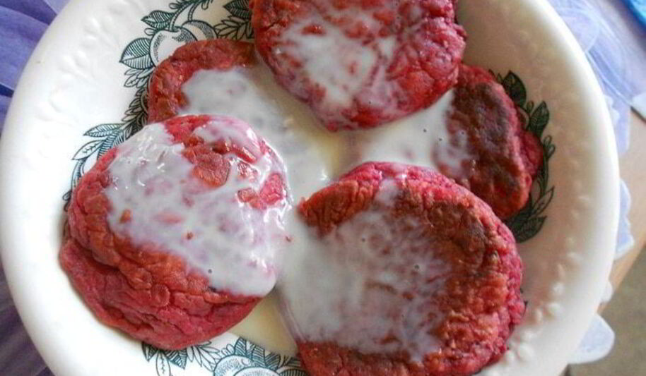 Рецепт розовых сырников