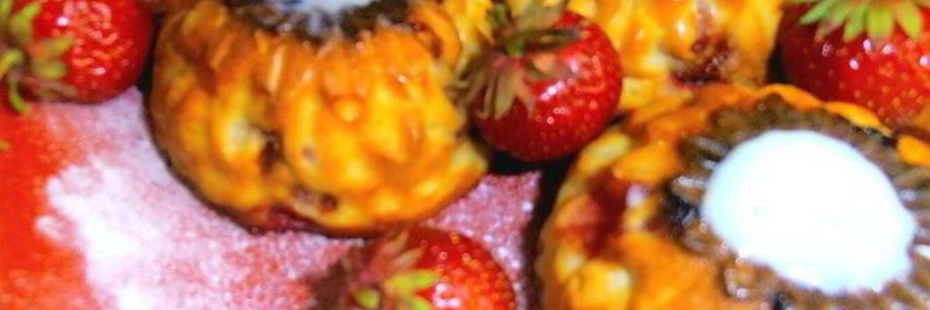 Сырники с клубникой