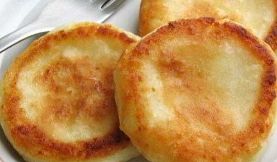 Рецепт сырников с курагой и грецкими орехами