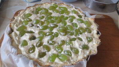 творожник с виноградом