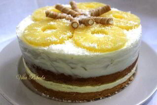 Торт Ананасово-кокосовый