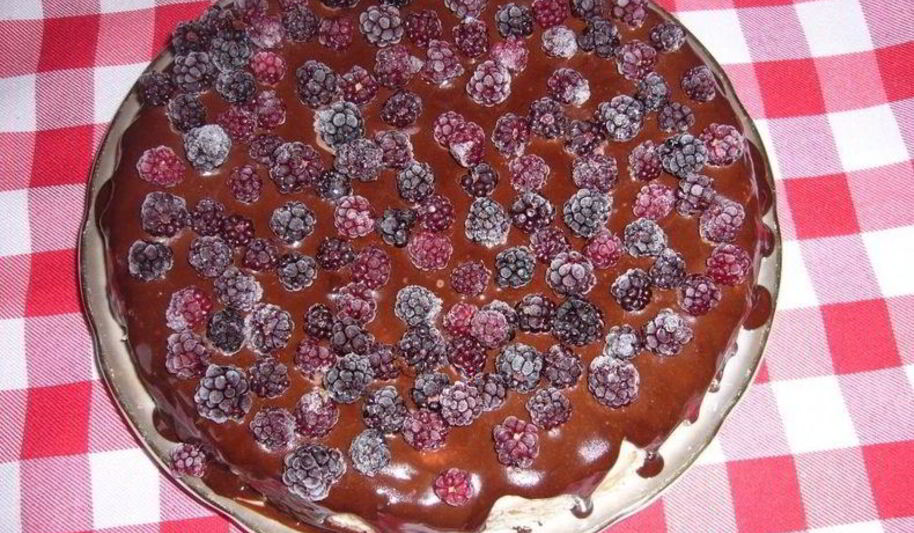 Рецепт торта без выпечки из печенья и сметаны